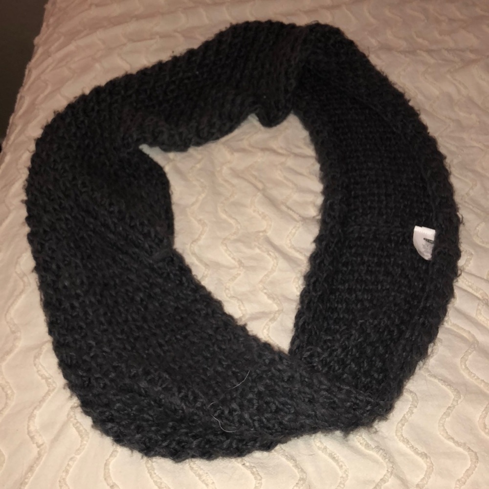 DARK GRAY infinity scarf